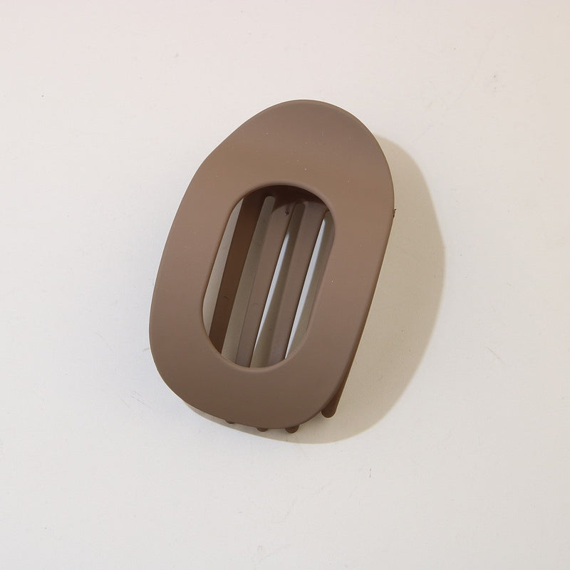 Flat Oval Clip (Coffee)