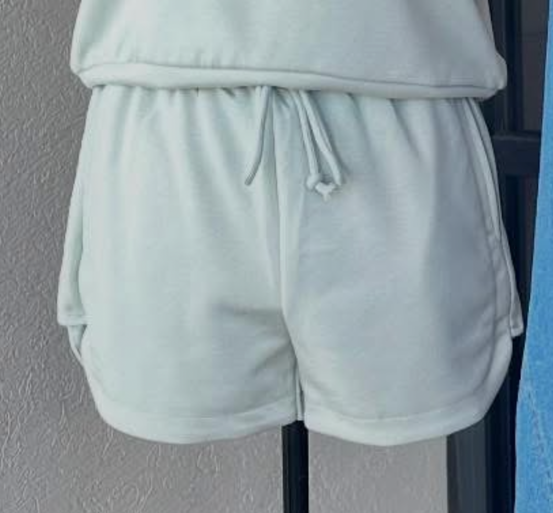 Simone Shorts (Sage)