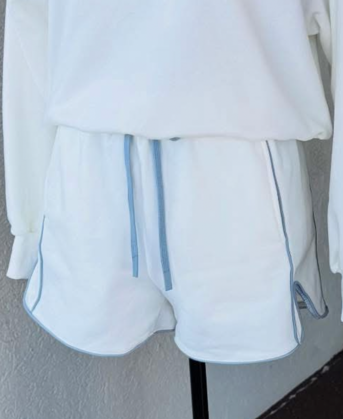 Jaycie Shorts (White)